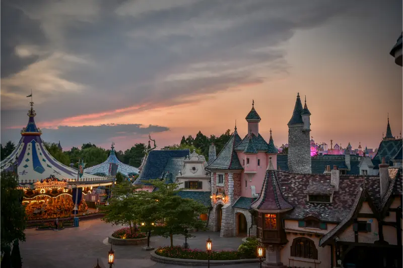 Fantasyland al tramonto
